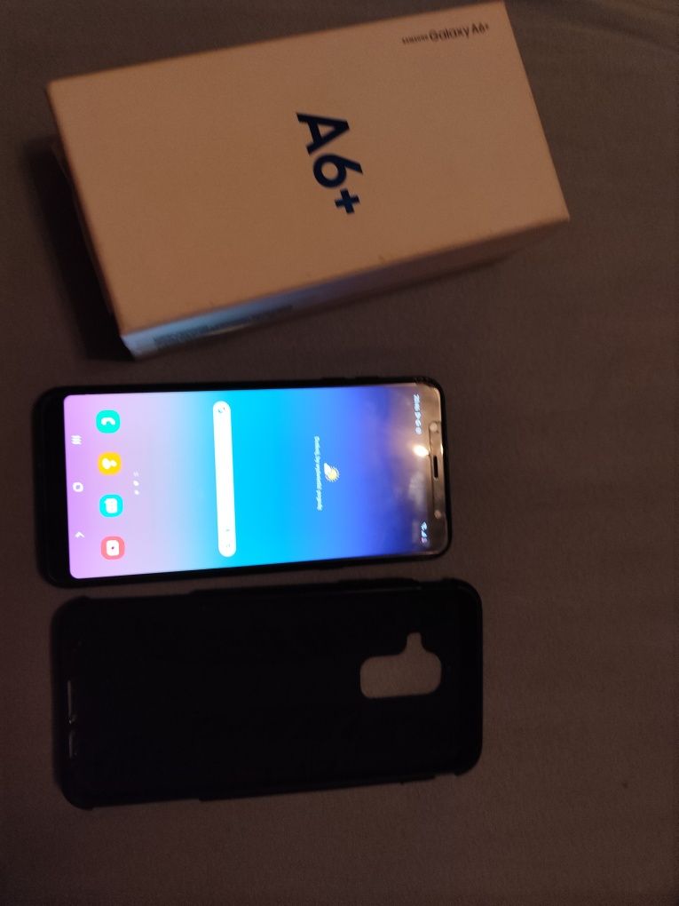 Samsung Galaxy A6 plus