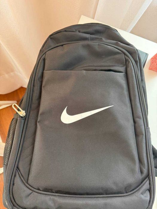 Продам рюкзак найк Nike