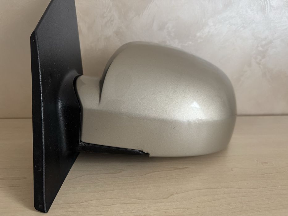 Дзеркало орігінальне Hyundai Getz