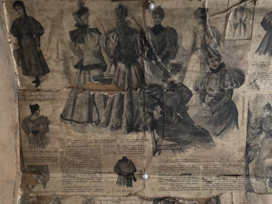 Kolekcjonerska skrzynia drewniana, kufer, metalowe okucia, stara prasa