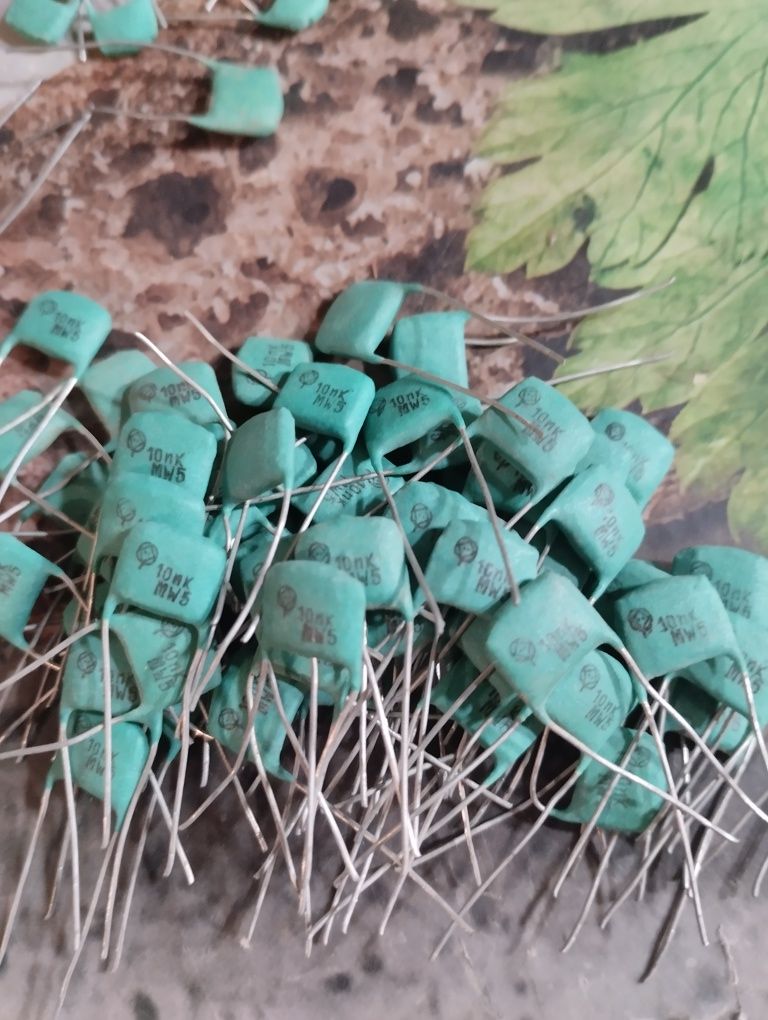 Конденсатори нові: К22-5, 33nK, 10nK, 4n3K. Різні, 1000 штук