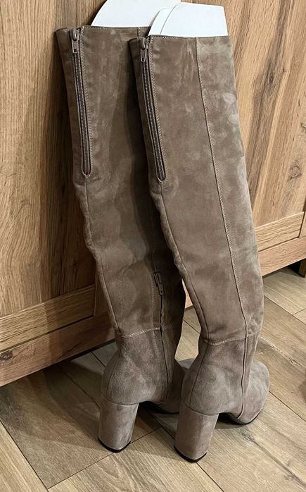 Kozaki ze skóry zamszowej  Lavorazione Artigianale