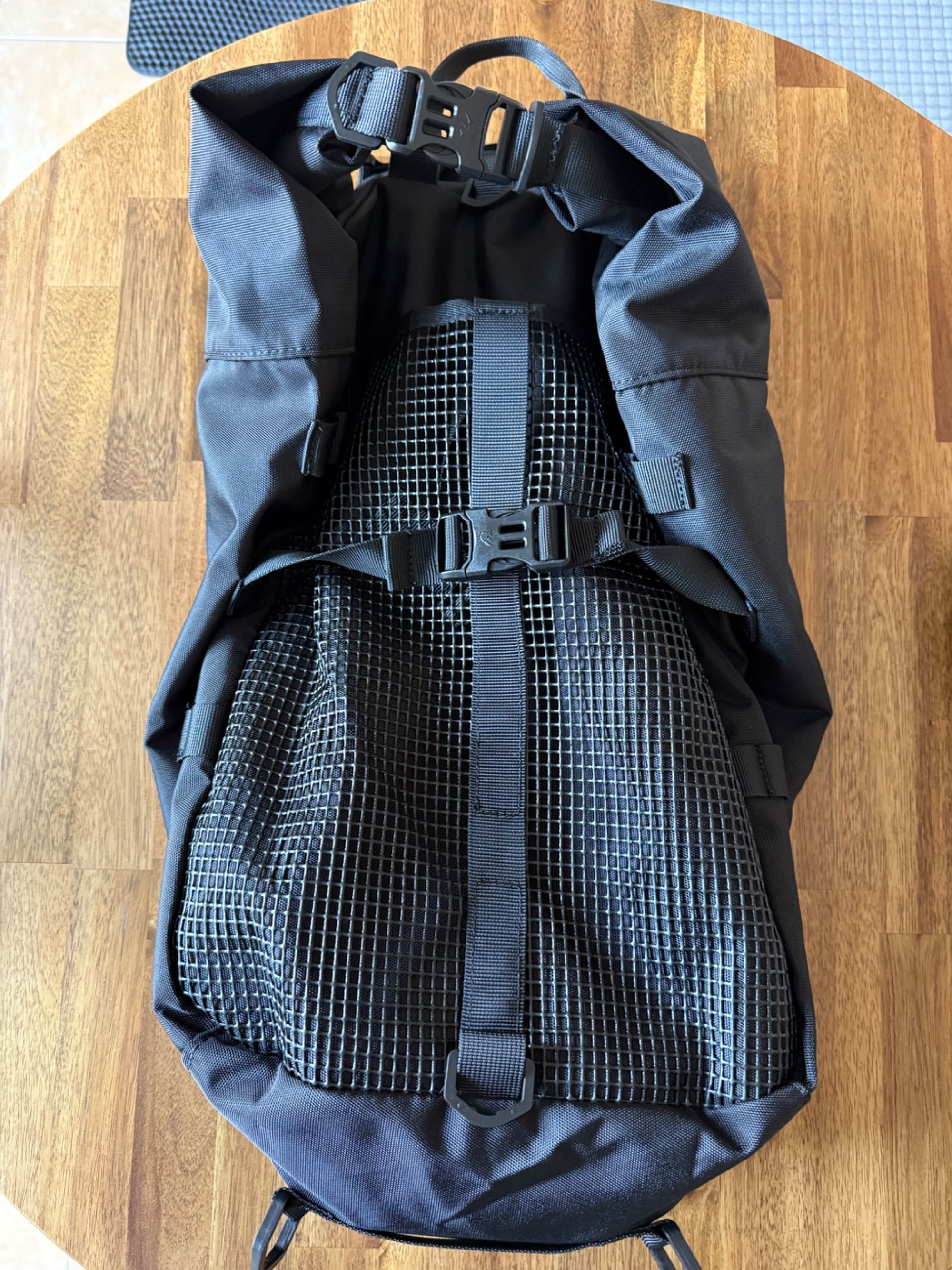 Rhinowalk 30L - Mochila de mota (NOVO)