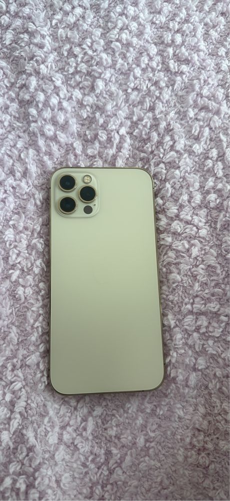 Iphone 12 pro.