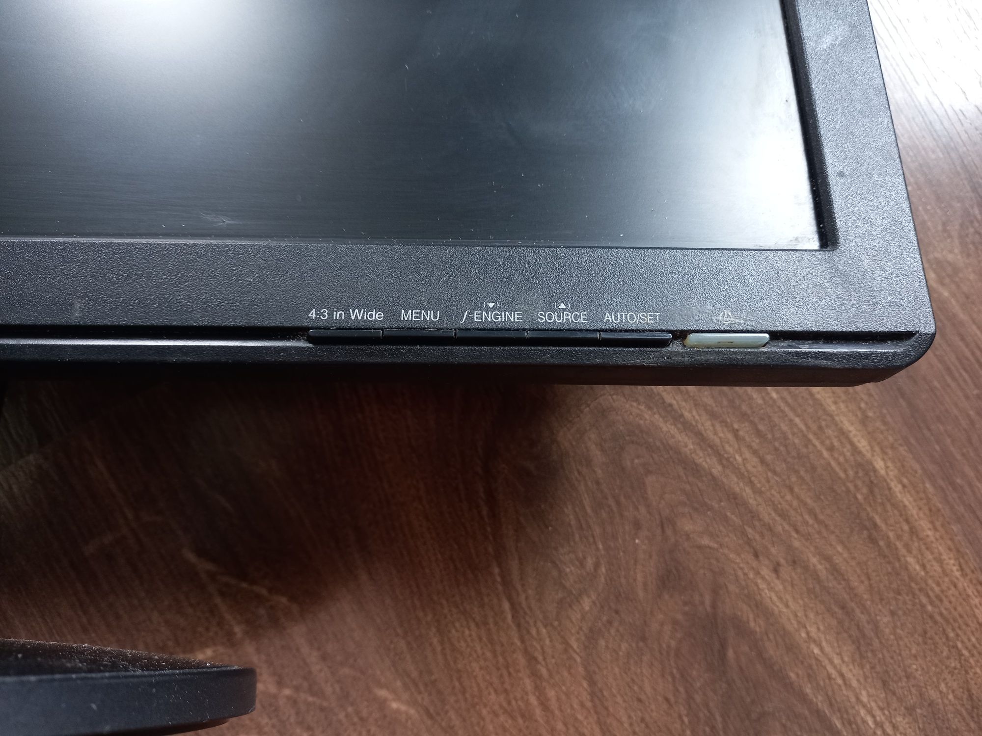 Монітор  LG FLATRON W2242t