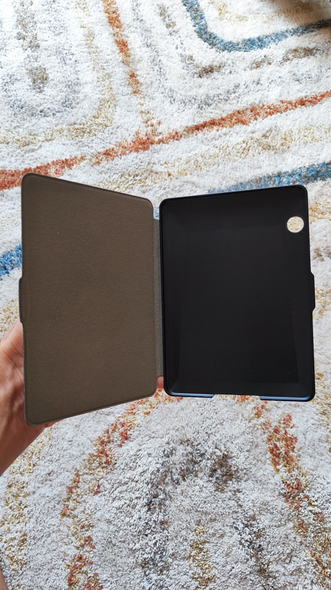 Kindle Voyage – Estado impecável + Capa elegante incluída