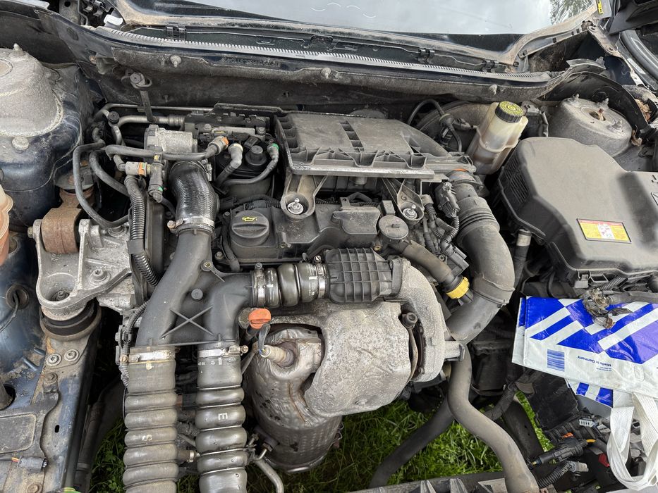 Silnik Citroen C5 Berlingo Peugeot Partner 1.6 e-hdi ehdi 9hr 112 KM