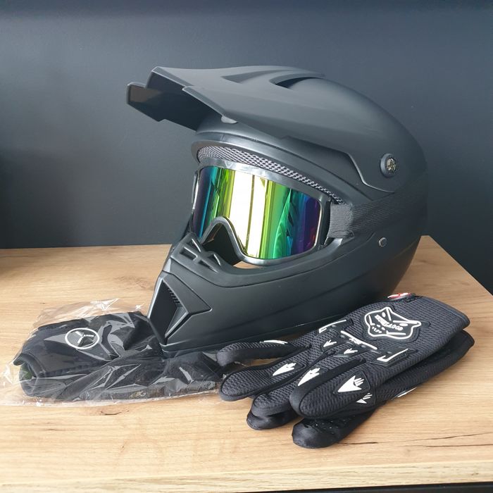 Kask rozmiar M.  Rowerowy crossowy na hulajnoge