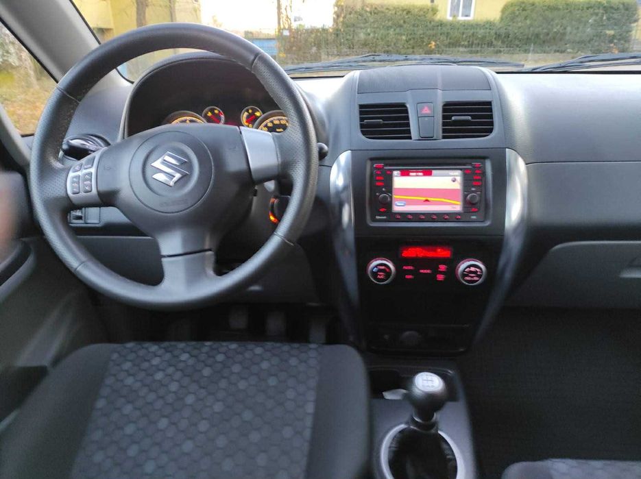 Suzuki SX4 2012r 1.6 benzyna 120KM nawigacja klimatronik alu opłacony