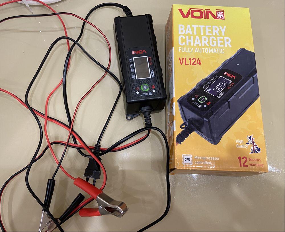 Интеллектуальное зарядное устройство VOIN VL-124