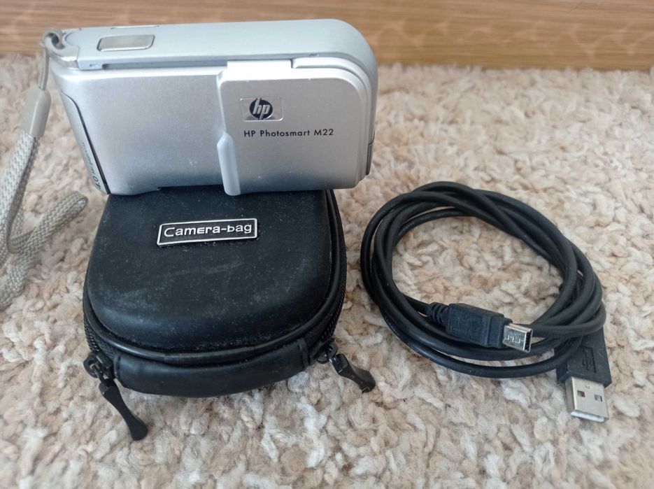 Maquina fotográfica HP m22