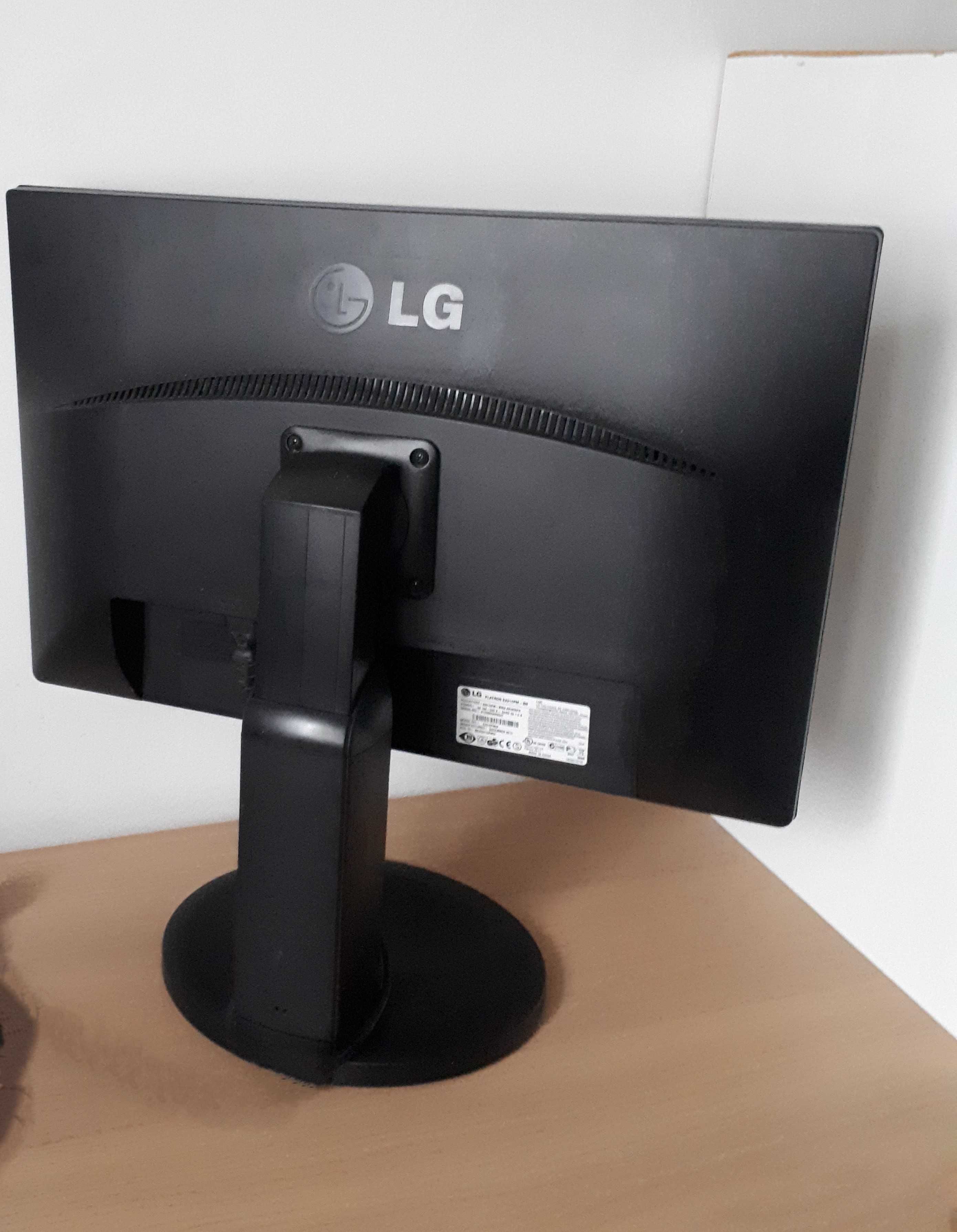 monitor LG Flatron 22"