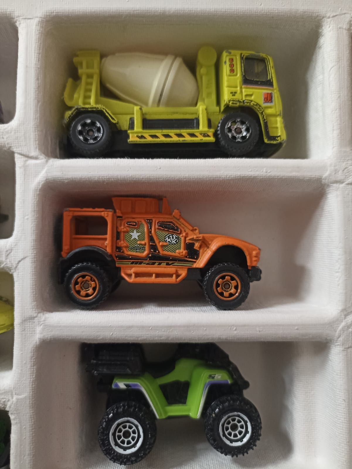 Zestaw resoraków matchbox