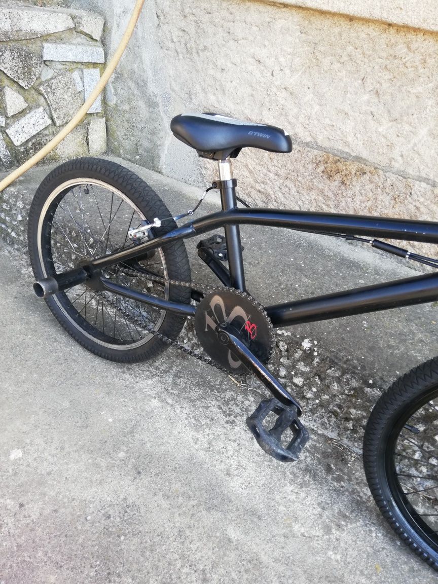 Vendo bicicleta BMX