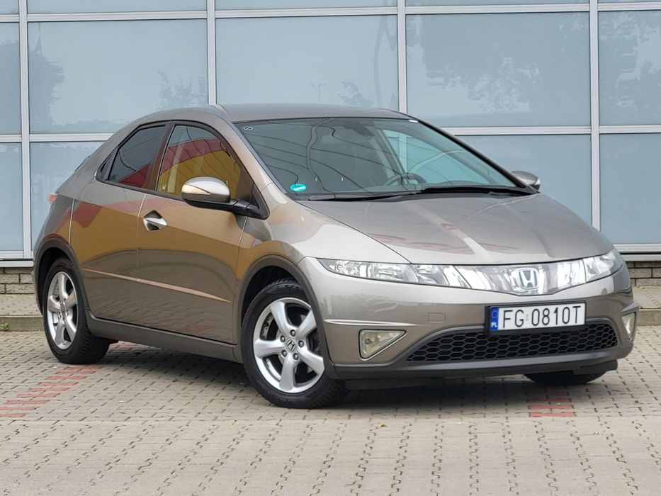 Civic ufo 2008 r piękna 1.4  benzyna servisbenz faktura