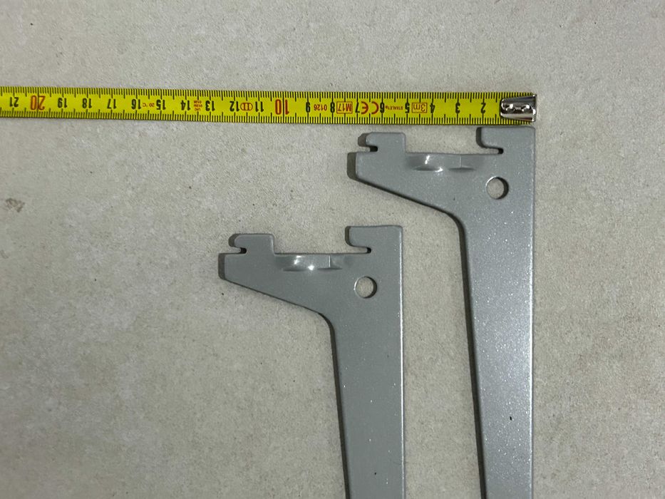 Poleias em aço em dois tamanhos