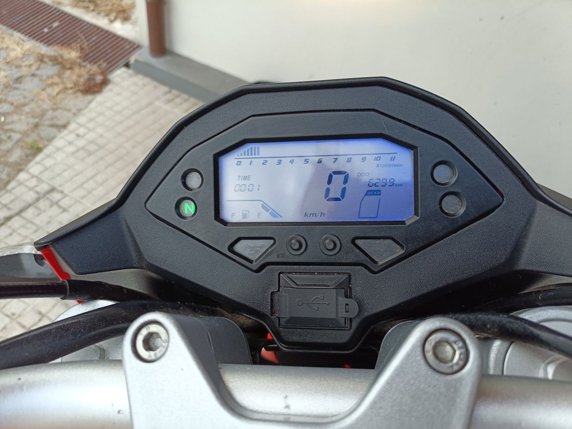 Vendo moto 125cc
