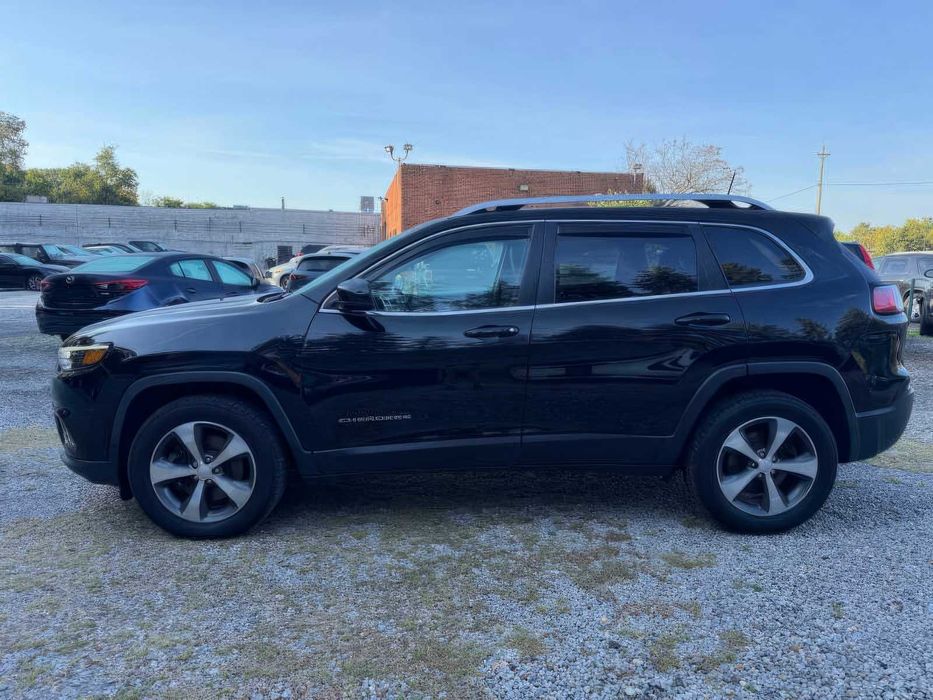 Jeep Cherokee Limited      2019