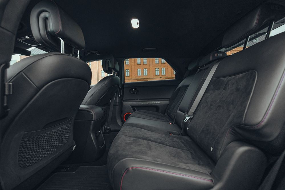 Ślubny SUV Hyundai Ioniq 5 N Line – auto elektryczne z kierowcą | Trój