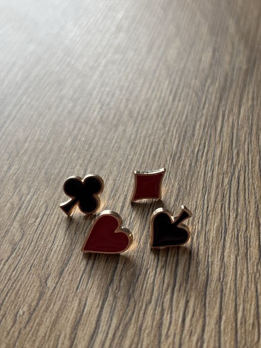 Przypinki piny przypinka pin badge broszka talia kart poker karty