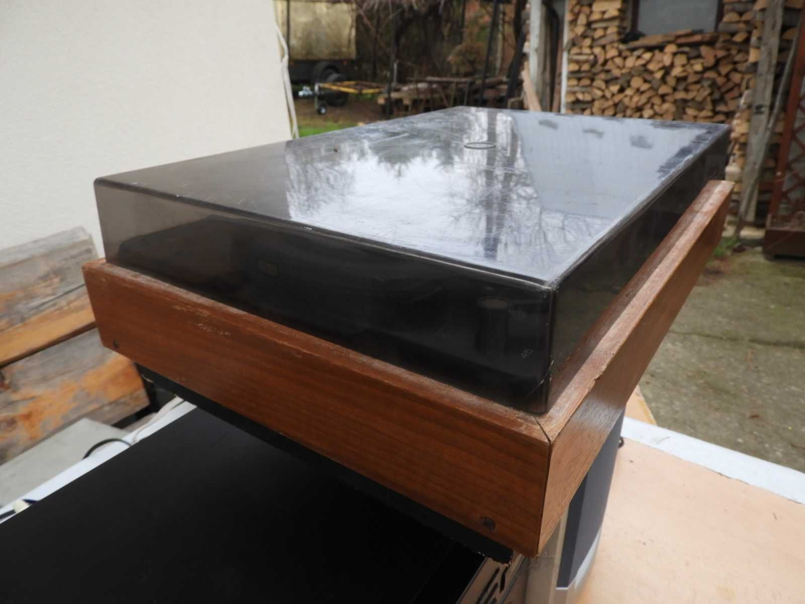 Gramofon RFT Balcanto - 3010 na części