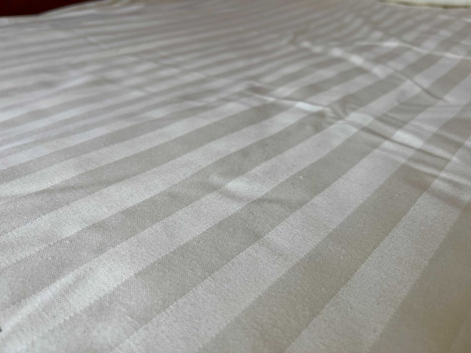 Komplet pościel hotelowa adamaszek kremowa 135x200 ostatnie + gratis