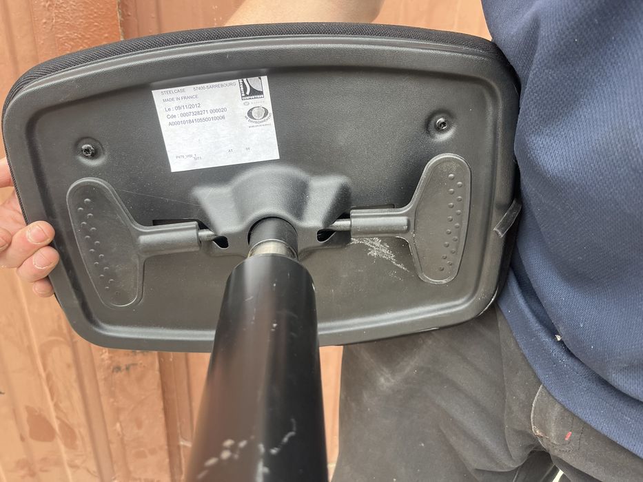 Hoker marki Haworth regulowana wysokość