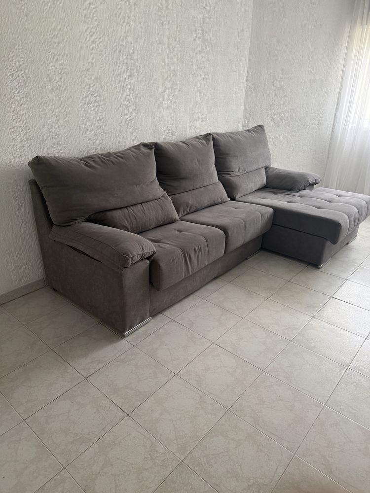Sofa em muito bom estado