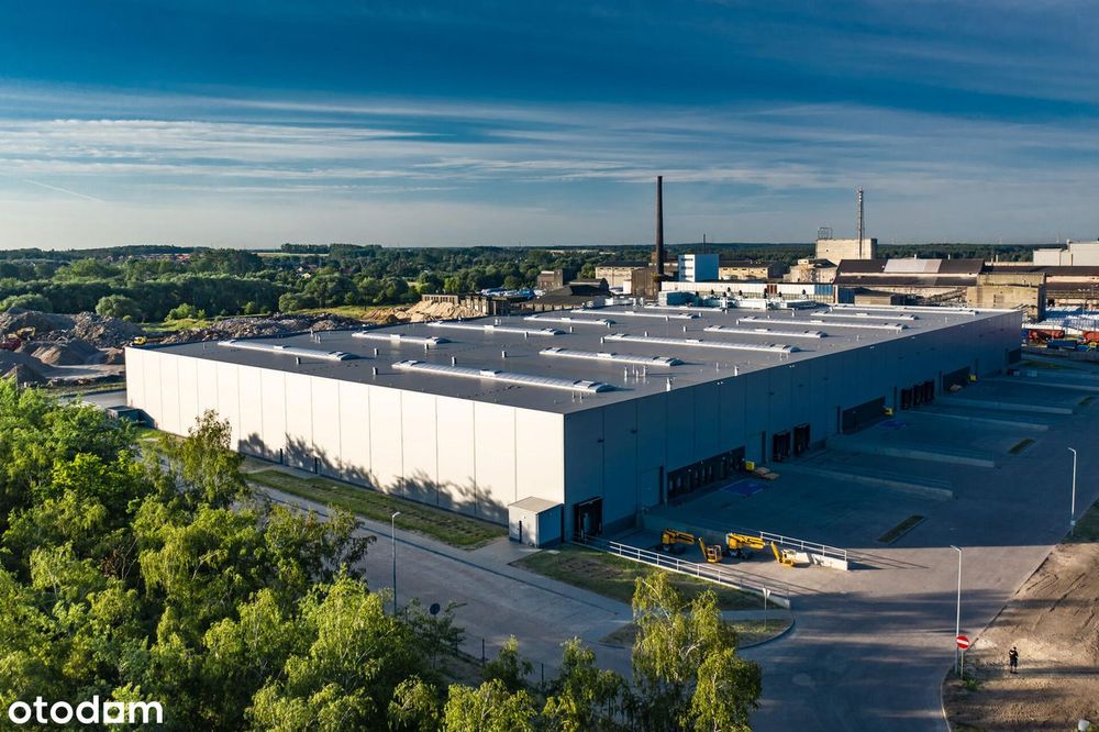 Hala magazynowa 4374 mkw | biura 183 mkw | doki i bramy