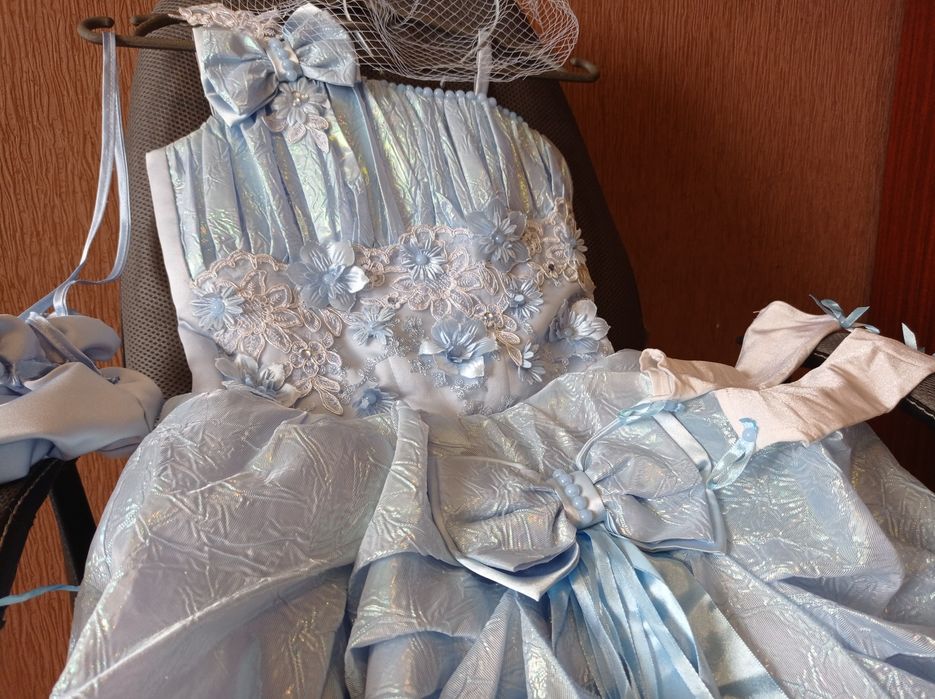 Платье для девочки с аксессуарами