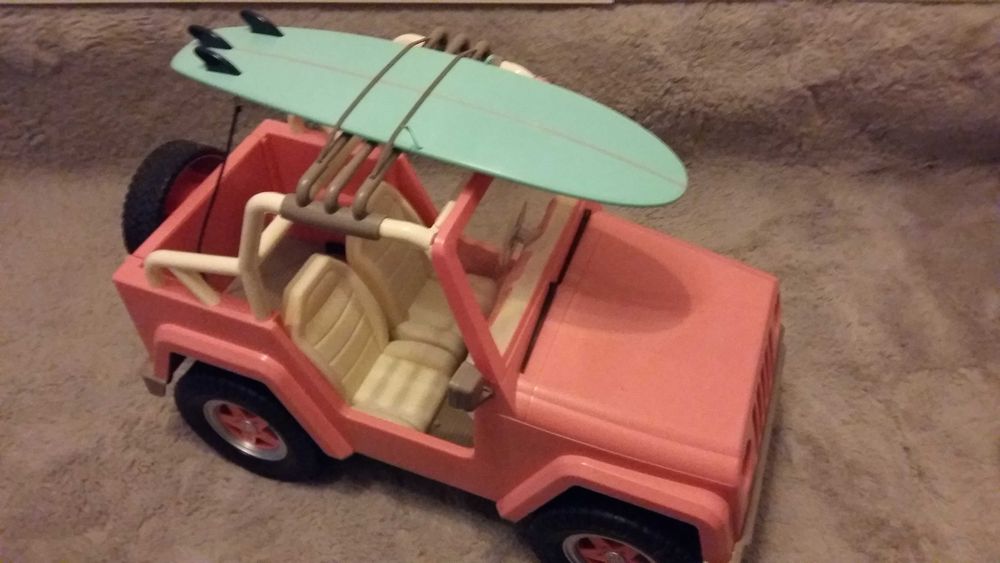 samochód dla lalki z deską surfingową Jeep OG Off Roader  #