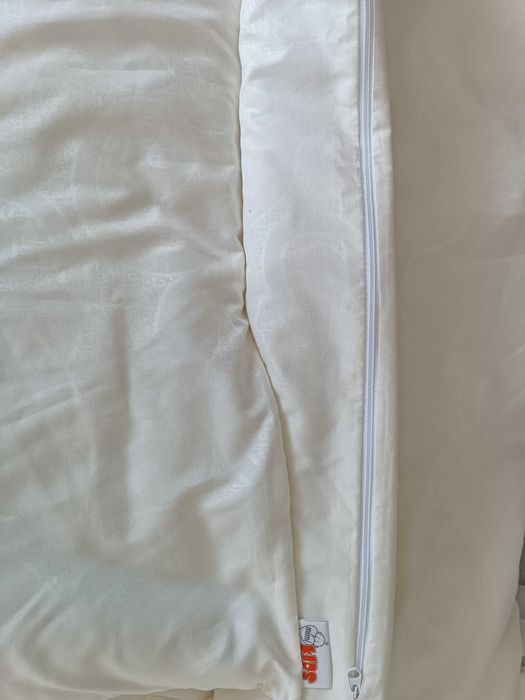 Балдахін (з тримачем) + бортики в ліжечко (можлива доставка по Києву)