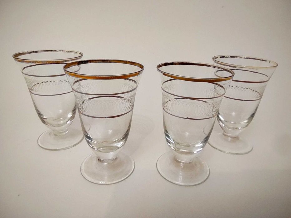Kieliszki do wódki, grawerowane i pozłacane