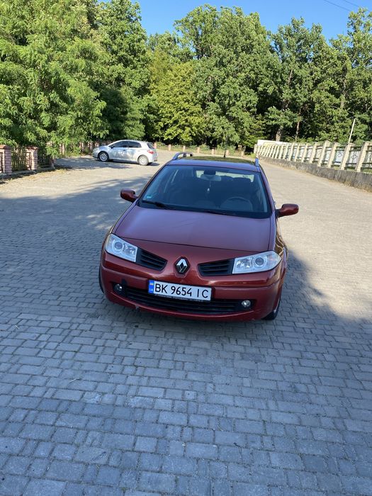 Продам рено меган в дуже класному стані