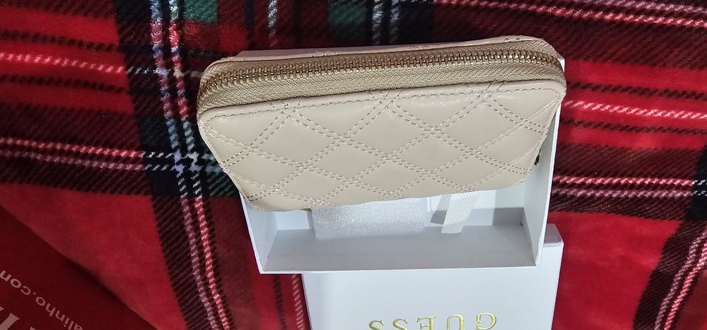 Carteira Guess Rosa