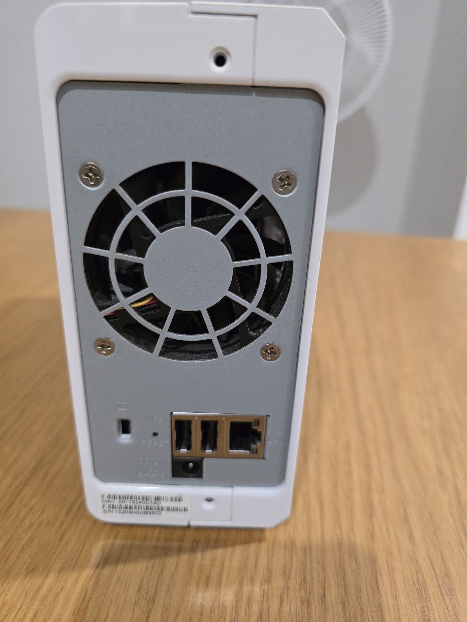 NAS Synology ds115j mais disco 3TB