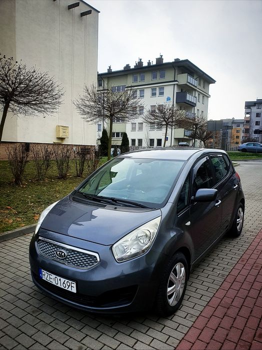 Kia/1.4 CRDI/Venga/Klimatyzacja/2010/Czujniki parkowania/Ekonomiczny