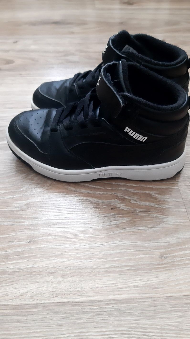 Черевики, високі кросівки Puma