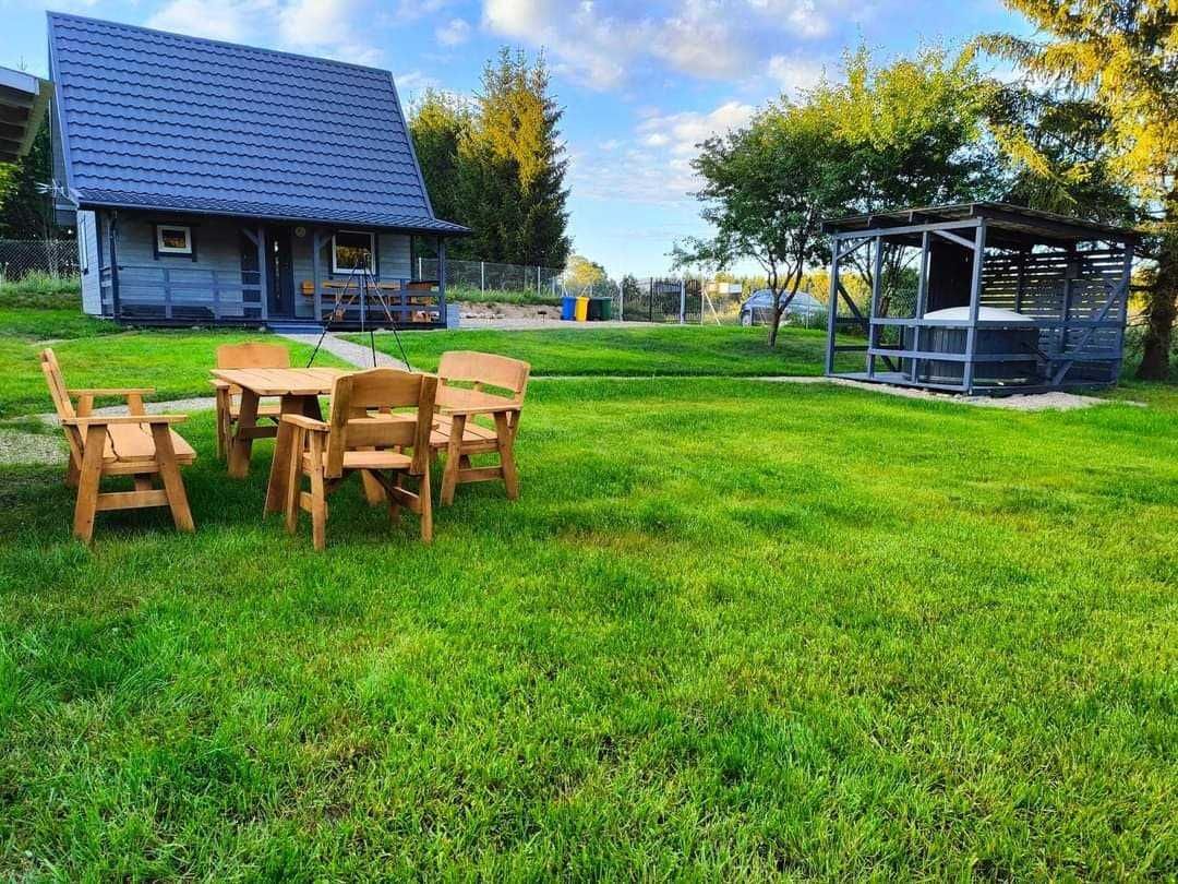 Domek nad jeziorem Świętajno,Bilard,klima, Wi-Fi, jacuzzi,łódka