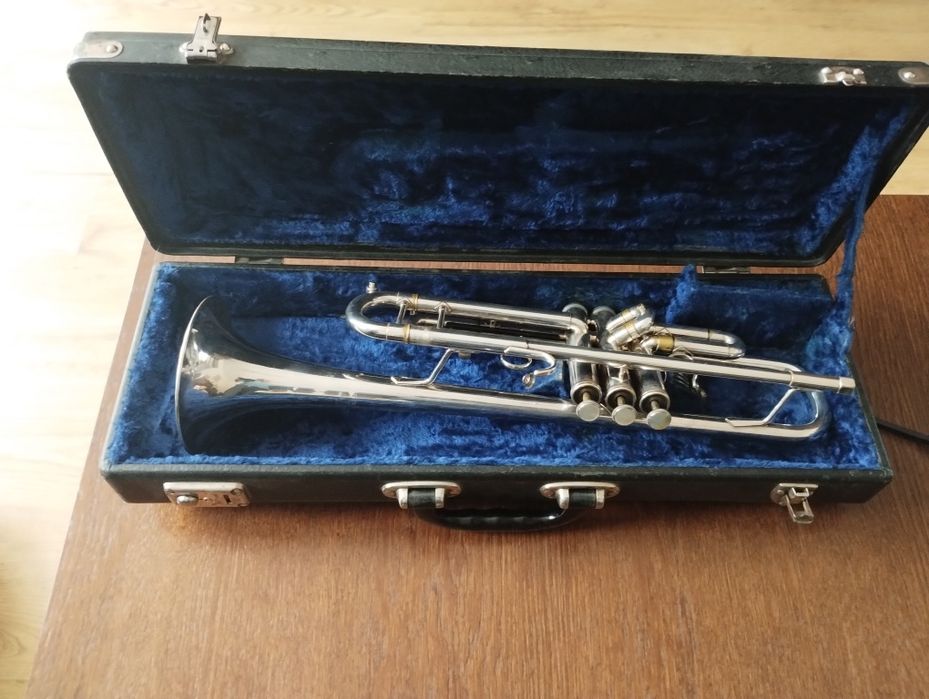 Trąbka ETERNA 700 Getzen USA