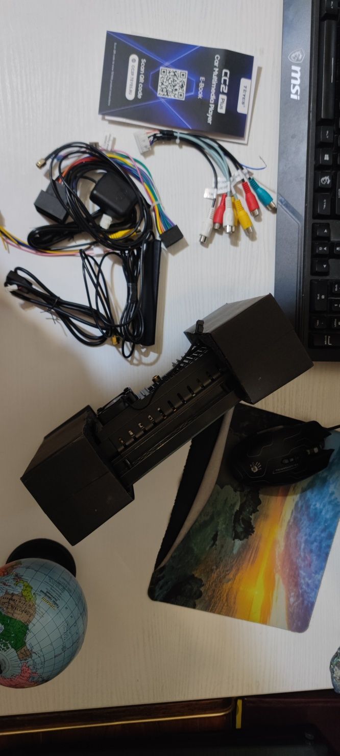 Планшет Оригинал  Tayes CC2+  9.0 -3+32 G + видеокамера заднего вида