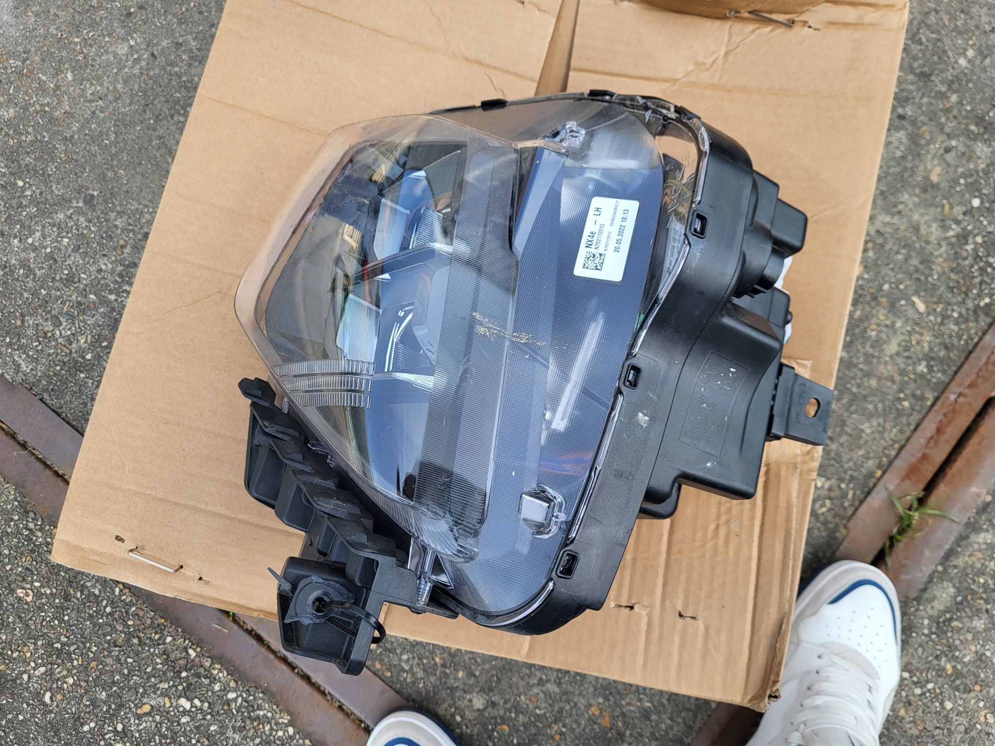 Hyundai Tucson IV G710L lampa lewa przednia dolna eu OEM