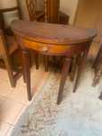 Vendo Aparador antigo