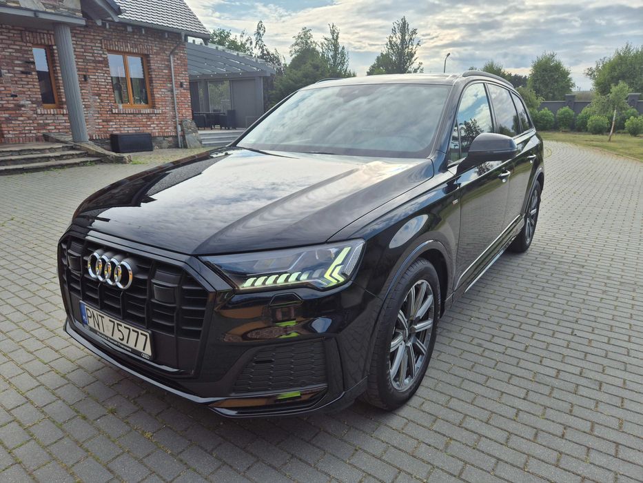 AUDI Q7 Salon PL bez wypadek pierwszy wł
