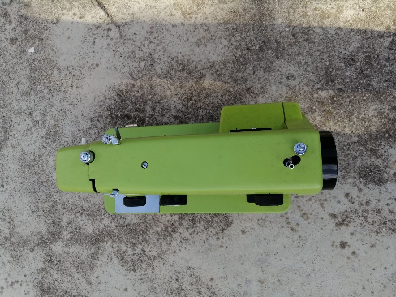 Máquina de costura alemã