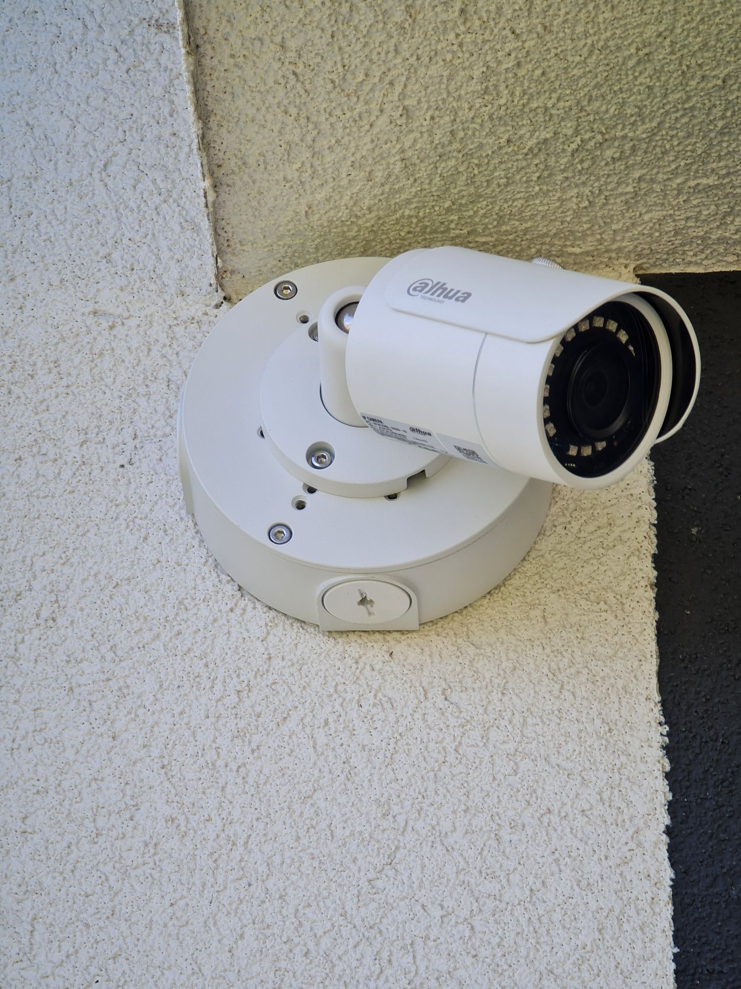 Montaż kamer, Full HD, 4K, alarmy monitoring IP dla firm i domu