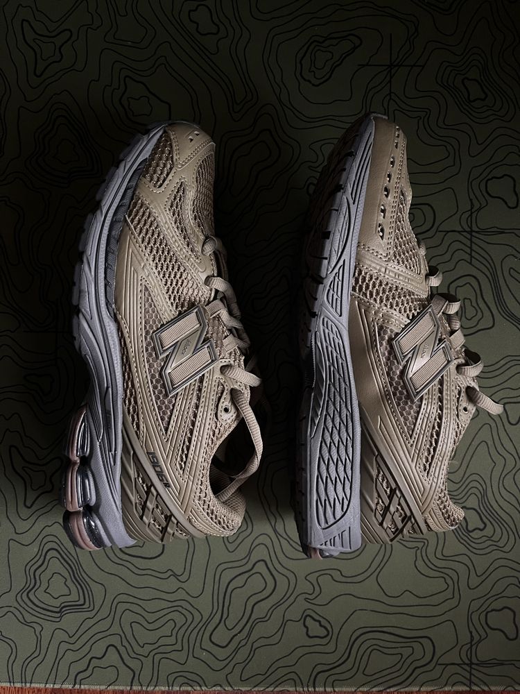 New Balance 1906R