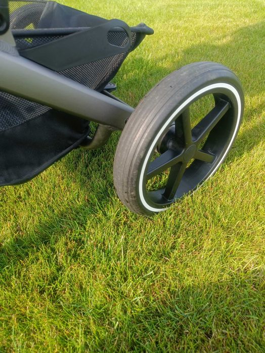 Cybex balios s lux spacerówka seashell beige 2023