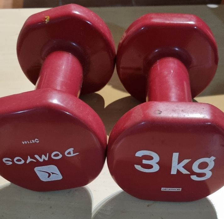 Pesos de 3 kg para musculação
