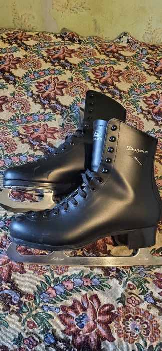 Ковзани шкіряні Botas Dagmar, 43 розмір